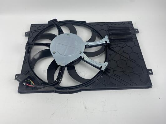 Kipas pendingin mobil otomatis untuk VW TIGUAN 9B9 5N Kipas pendingin radiator otomatis 5N0121205K