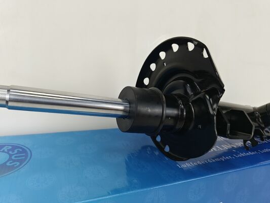 Shock Absorber Depan Belakang Kiri Kanan Koil Spring Shock untuk L551 OE#LR114037 LR114048 LR126629 LR140209