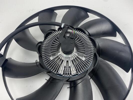 Blade Cooling Electric Radiator Fan LR012644 LR112860 untuk LAND ROVER Discovery 3 4 Range Rover Sport