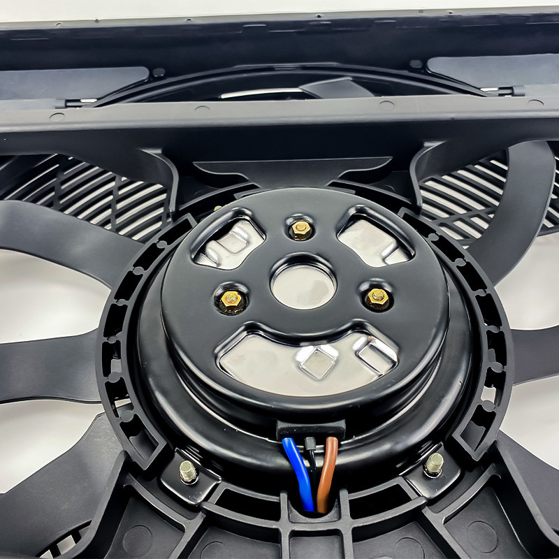 4kg Mobil Sistem Listrik Radiator Pendingin Kipas 300W Tegangan OEM Kompatibel